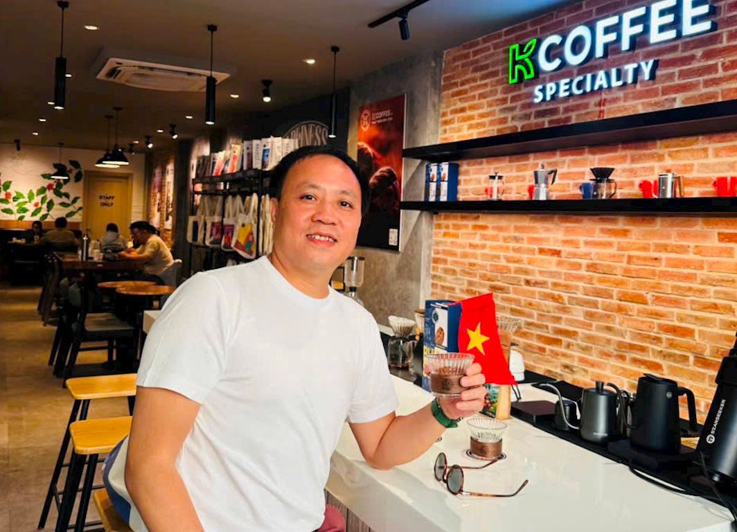 Tiếp cuộc ‘Bắc tiến’, chuỗi K Coffee của ‘Vua tiêu’ mở cửa hàng thứ 2 tại Thủ đô- Ảnh 1. Tiếp cuộc ‘Bắc tiến’, chuỗi K Coffee của ‘Vua tiêu’ mở cửa hàng thứ 2 tại Thủ đô- Ảnh 1.