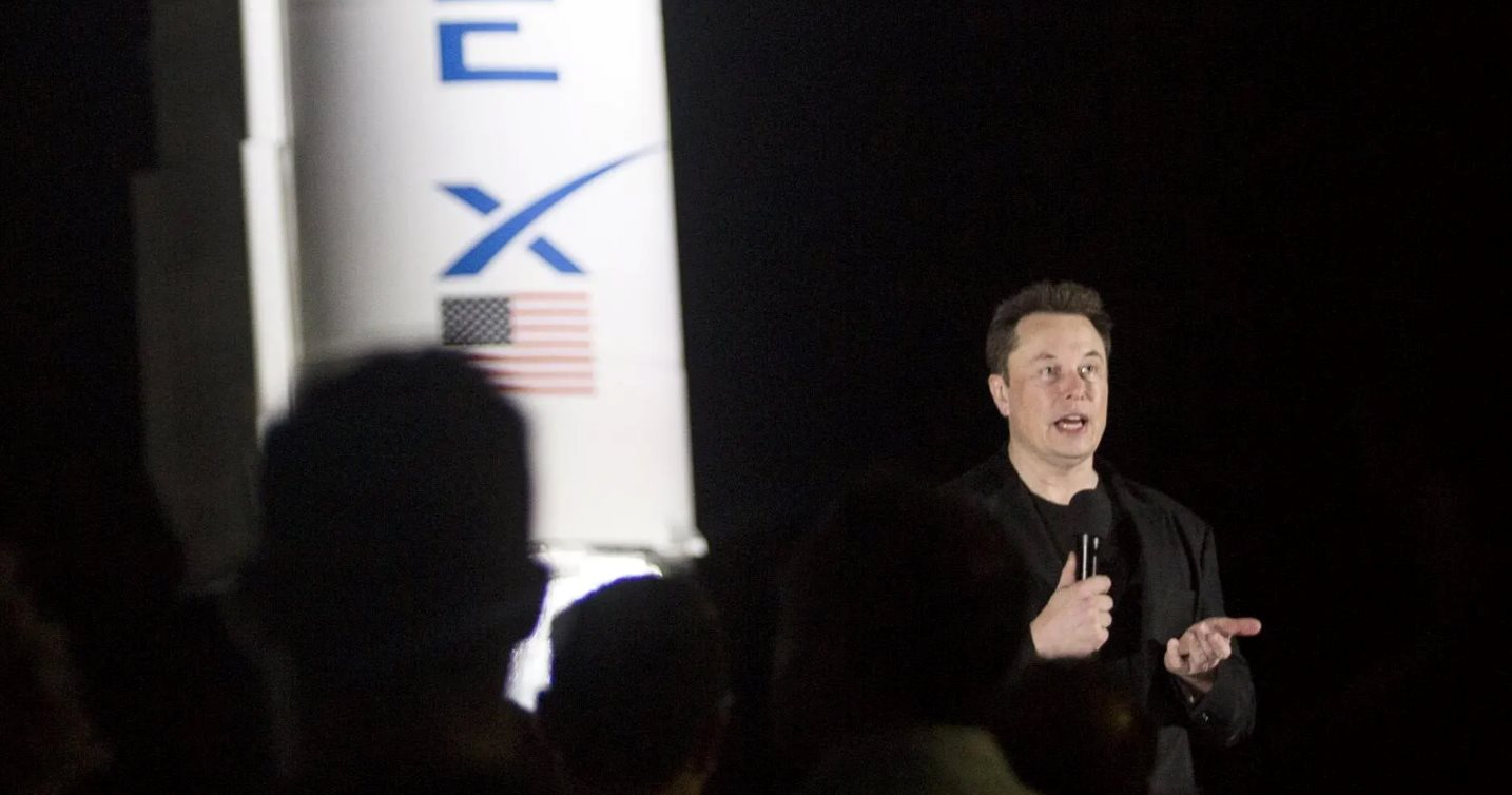 Cô gái trẻ từ trợ lý Elon Musk trở thành nhà đầu tư SpaceX- Ảnh 3. Cô gái trẻ từ trợ lý Elon Musk trở thành nhà đầu tư SpaceX- Ảnh 3.