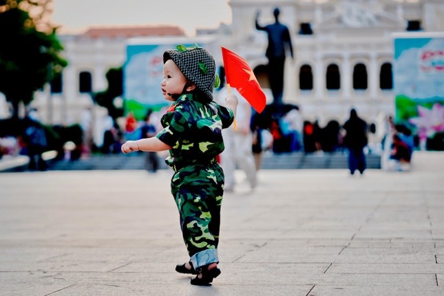 Phóng viên quốc tế bất ngờ khi trở lại Việt Nam sau 50 năm- Ảnh 6.