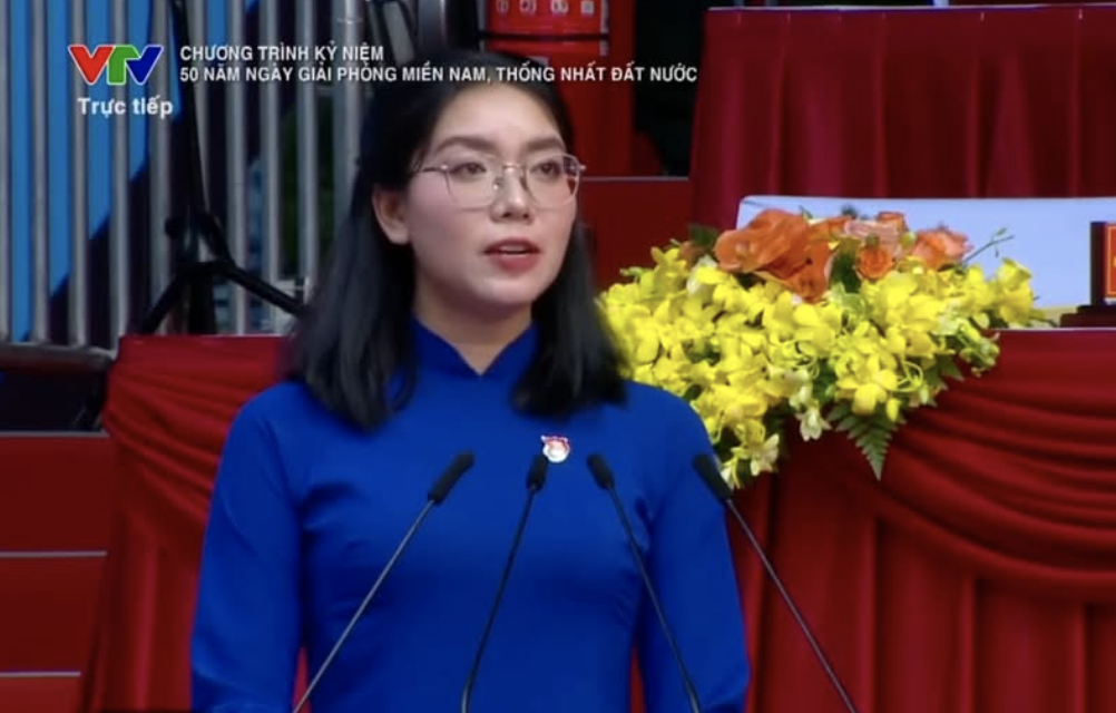 Danh tính nữ uỷ viên sinh năm 1998 phát biểu trên sóng trực tiếp tại lễ diễu binh, diễu hành 30/4- Ảnh 3.