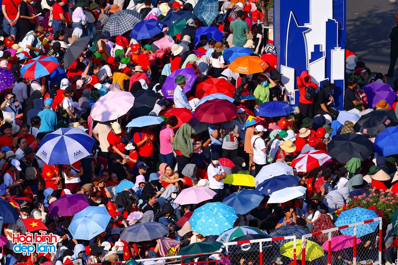 Đừng chỉ lo chọn chỗ đẹp, đây mới là thứ cần chuẩn bị kỹ trước giờ G lễ diễu binh 30/4- Ảnh 5.