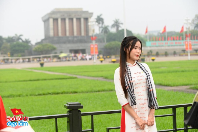 Lễ chào cờ xúc động tại Quảng trường Ba Đình sáng 30/4: “Hôm nay thật đặc biệt”- Ảnh 10.