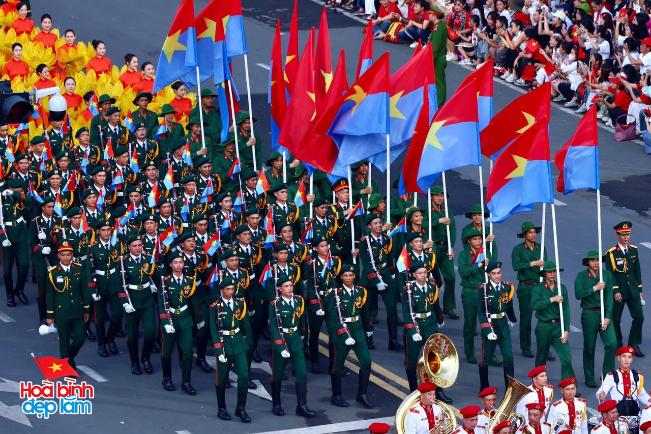 Đừng chỉ lo chọn chỗ đẹp, đây mới là thứ cần chuẩn bị kỹ trước giờ G lễ diễu binh 30/4- Ảnh 2.