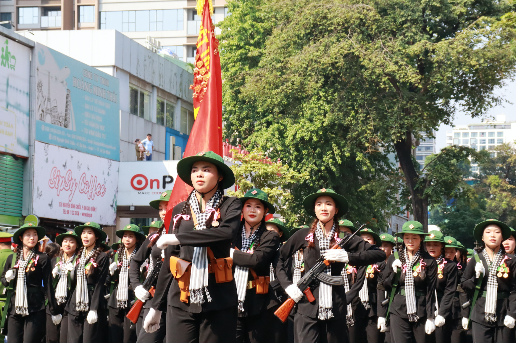 Đại lễ 30-4: Cận cảnh 8 khối hướng 3 đi trong vòng tay nhân dân- Ảnh 21.