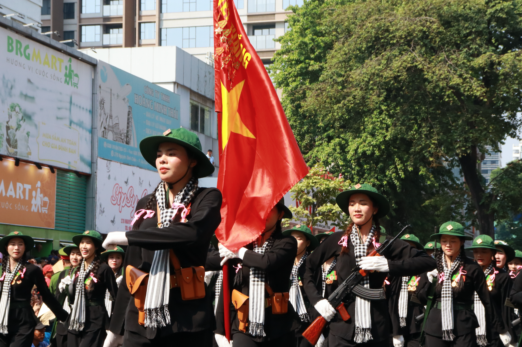 Đại lễ 30-4: Cận cảnh 8 khối hướng 3 đi trong vòng tay nhân dân- Ảnh 22.