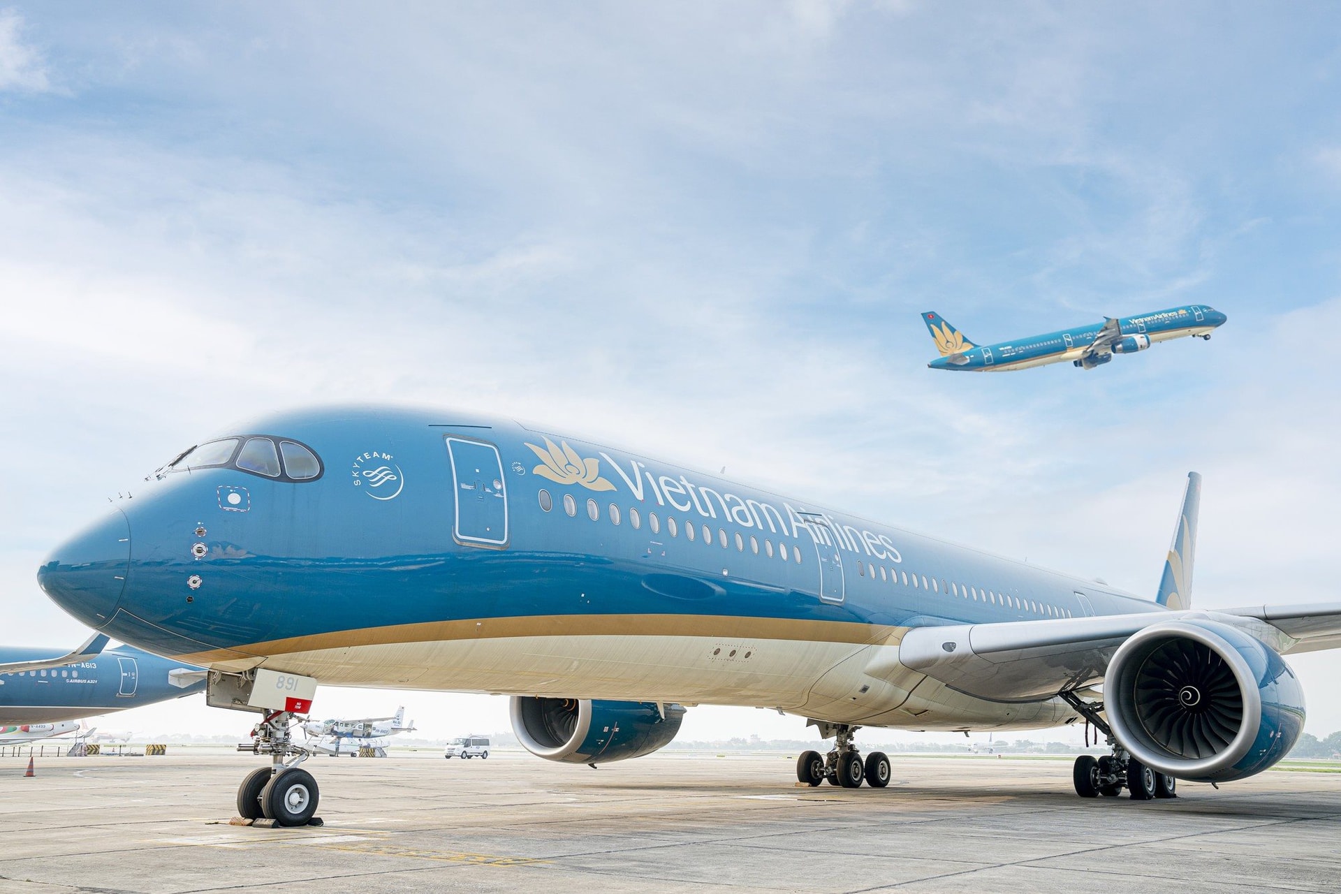 Công văn hỏa tốc trước thềm đàm phán: Dự án 50 máy bay gần 93.000 tỷ đồng của Vietnam Airlines- Ảnh 1. Công văn hỏa tốc trước thềm đàm phán: Dự án 50 máy bay gần 93.000 tỷ đồng của Vietnam Airlines- Ảnh 1.