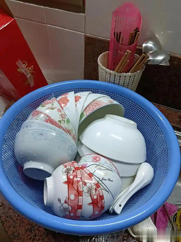 Một người rửa bát, cả nhà ung thư? 7 thói quen rửa bát gây ung thư nhiều gia đình hay làm- Ảnh 5.