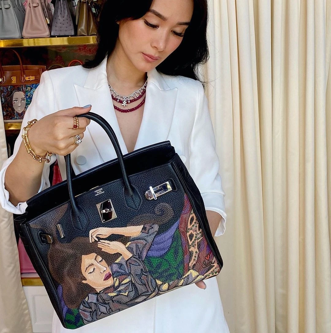 Ái nữ tuy là con út nhưng được thừa kế "đế chế gia đình”: Vừa xinh vừa giỏi, có mối quan hệ bất ngờ với con dâu tỷ phú Johnathan Hạnh Nguyễn- Ảnh 8. Ái nữ tuy là con út nhưng được thừa kế "đế chế gia đình”: Vừa xinh vừa giỏi, có mối quan hệ bất ngờ với con dâu tỷ phú Johnathan Hạnh Nguyễn- Ảnh 8.