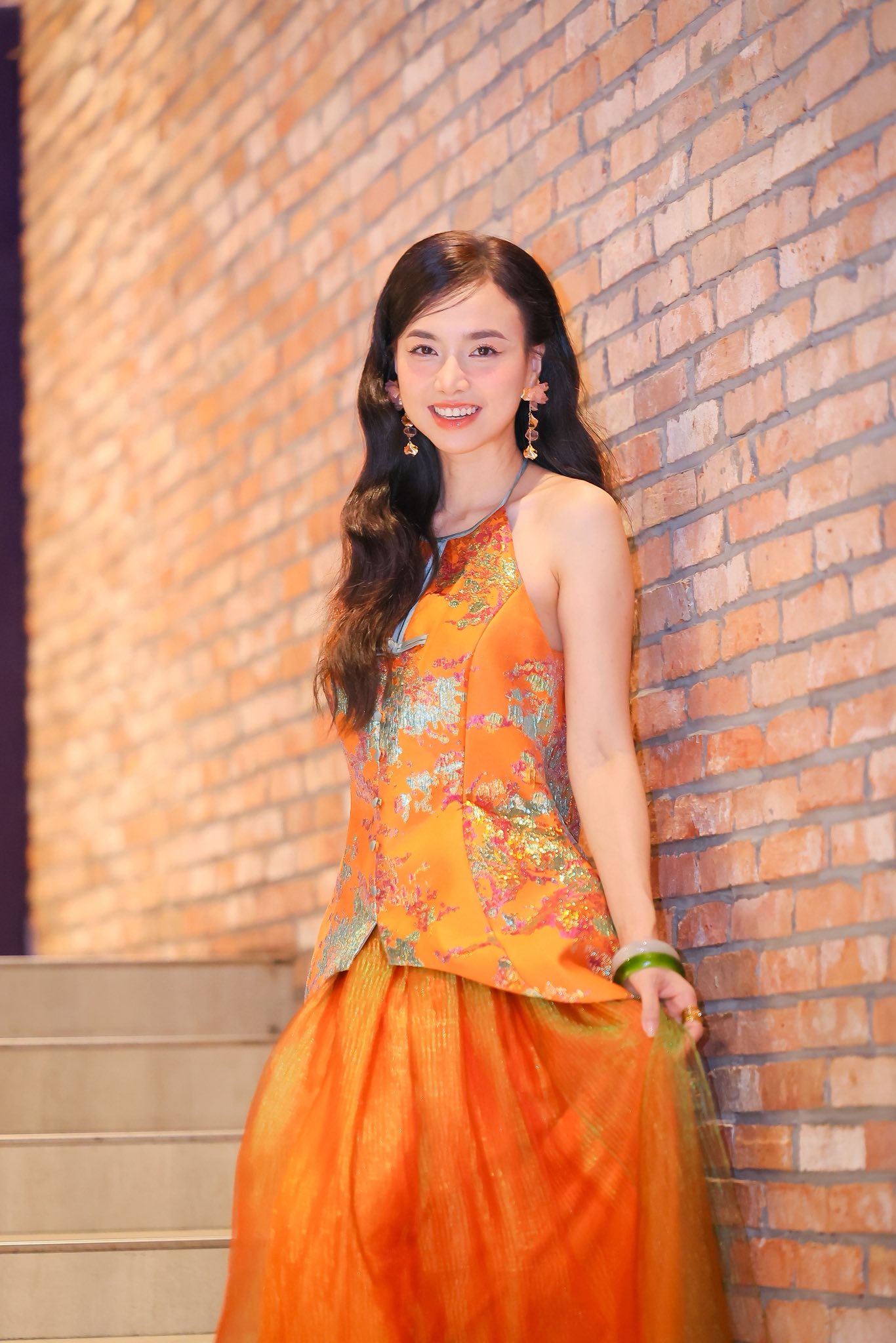 Hoa khôi ĐHQG bất ngờ nổi lên với danh xưng "người làm truyền thông đỉnh nhất hiện tại": Nhìn đến profile học vấn cùng danh tính bố ruột mới hiểu!- Ảnh 6. Hoa khôi ĐHQG bất ngờ nổi lên với danh xưng "người làm truyền thông đỉnh nhất hiện tại": Nhìn đến profile học vấn cùng danh tính bố ruột mới hiểu!- Ảnh 6.