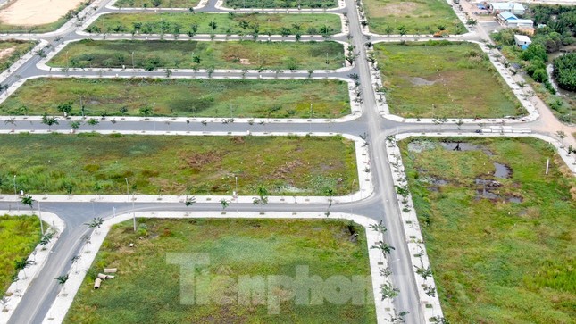 Sáp nhập TPHCM với Bình Dương và Bà Rịa - Vũng Tàu: Có nên xuống tiền mua đất?- Ảnh 2.