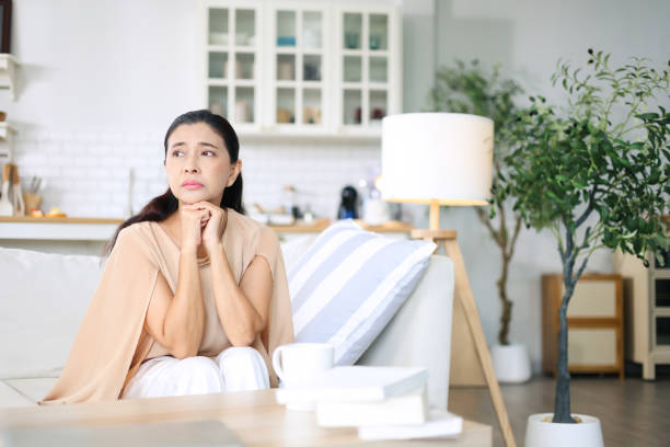 Người tiết kiệm tiền và người không tiết kiệm tiền có cuộc sống khác nhau ở tuổi trung niên- Ảnh 2.