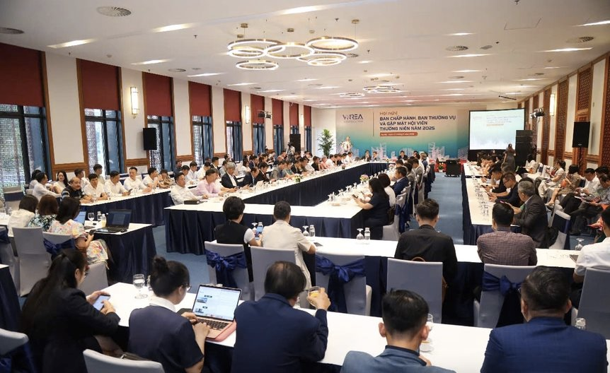 Thị trường bất động sản vẫn diễn ra hiện tượng “tạo giá ảo”, “thổi giá”- Ảnh 1. Thị trường bất động sản vẫn diễn ra hiện tượng “tạo giá ảo”, “thổi giá”- Ảnh 1.