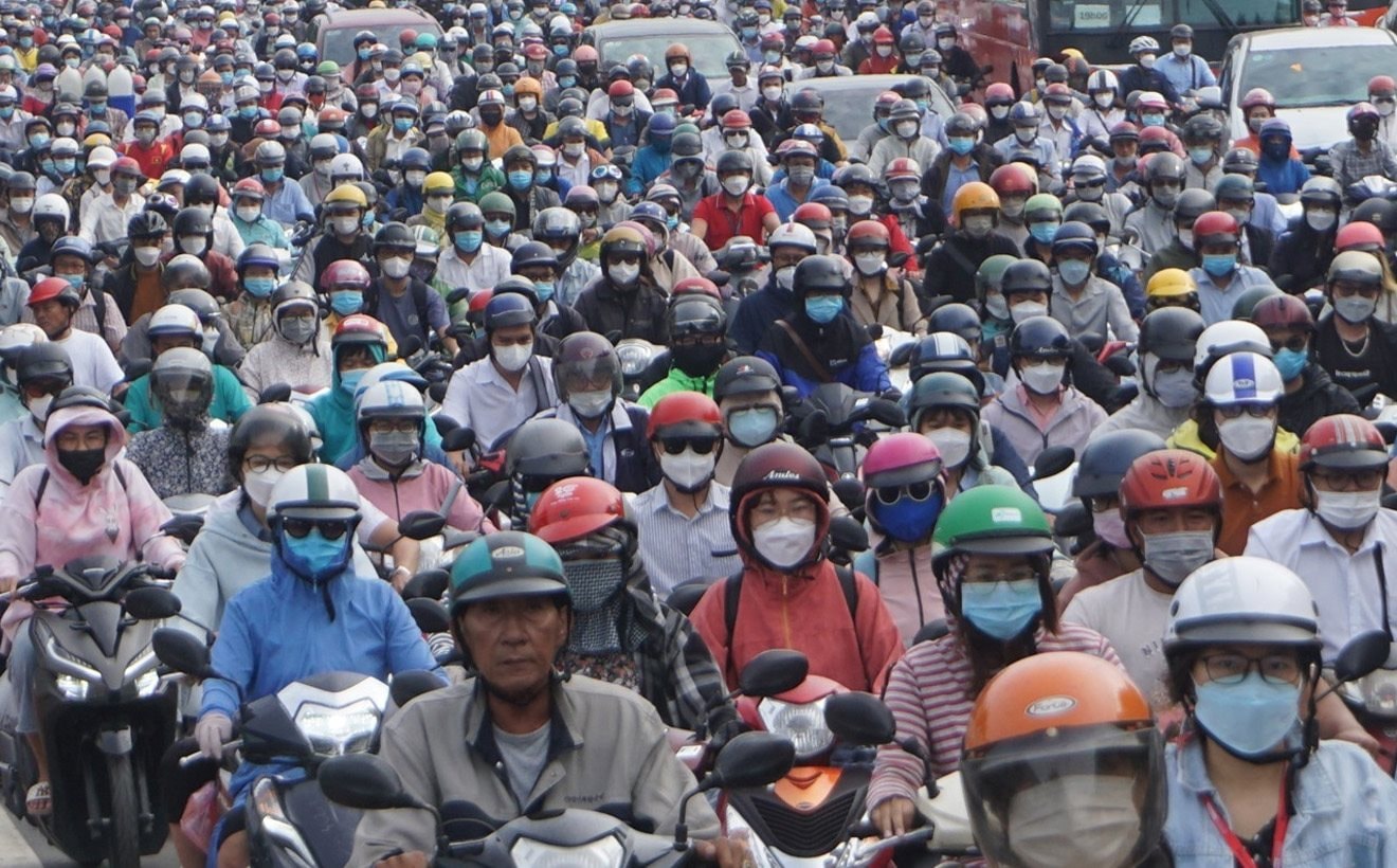 Nóng: Đề xuất kiểm định khí thải xem mô tô, xe gắn máy từ năm 2027- Ảnh 1.