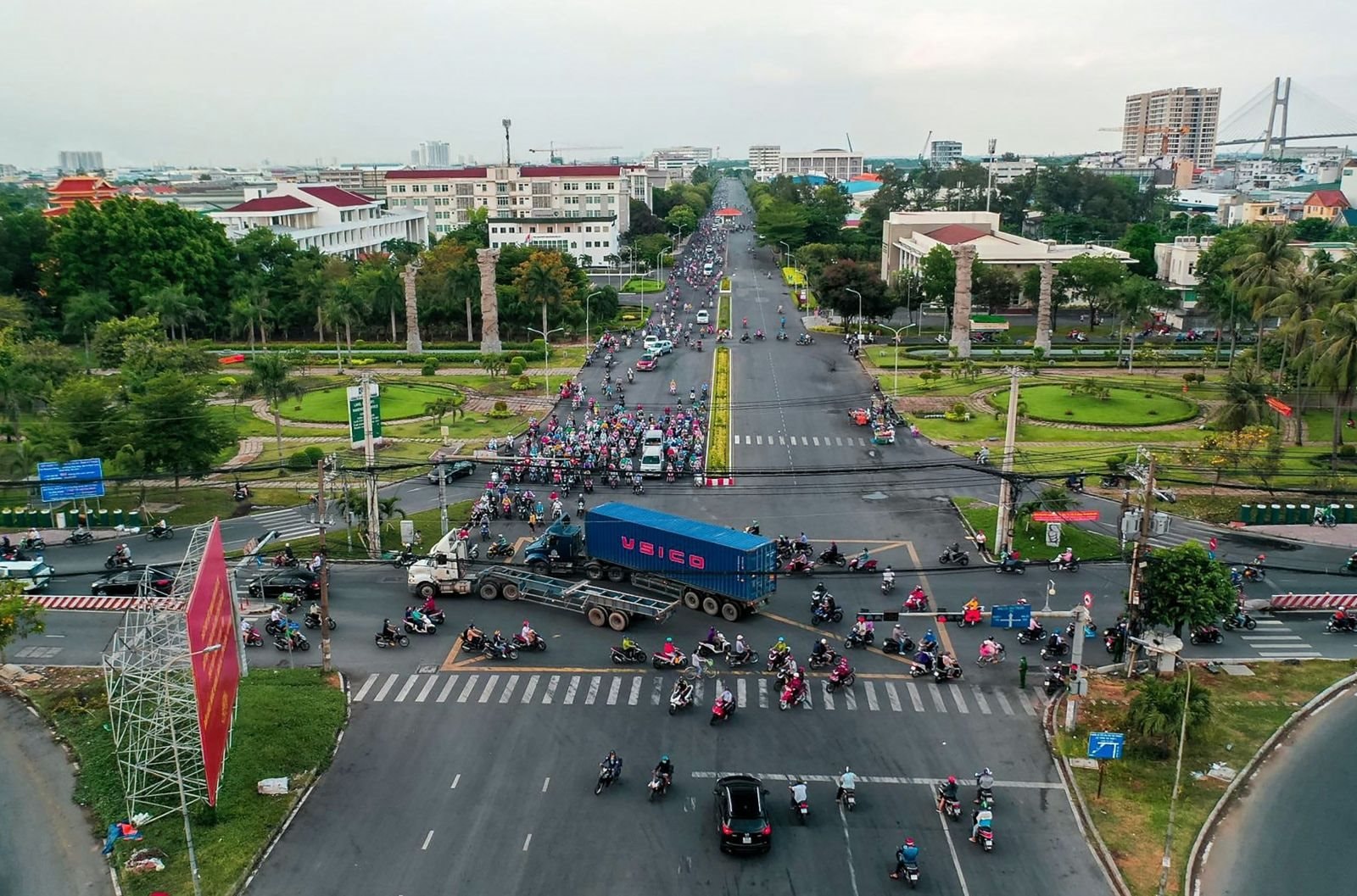 TP.HCM dự kiến có thêm 14 khu công nghiệp mới- Ảnh 1. TP.HCM dự kiến có thêm 14 khu công nghiệp mới- Ảnh 1.