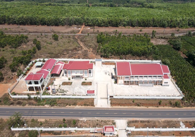 Toà nhà hơn 40 tỷ đồng gần nửa năm mới tổ chức một buổi tập huấn- Ảnh 1. Toà nhà hơn 40 tỷ đồng gần nửa năm mới tổ chức một buổi tập huấn- Ảnh 1.