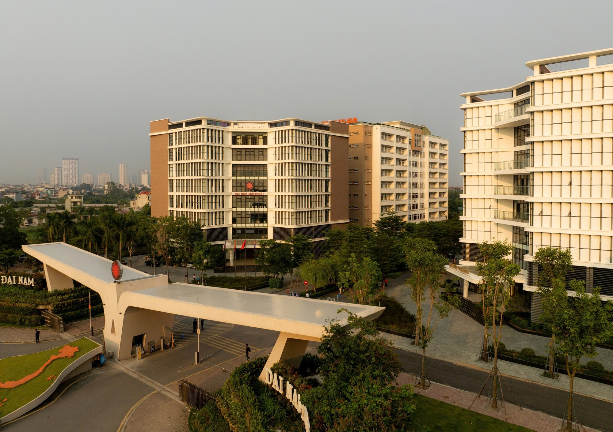 Hiệu trưởng mới của Đại học Đại Nam: Người phụ nữ của tư duy đổi mới và tinh thần kết nối- Ảnh 2.