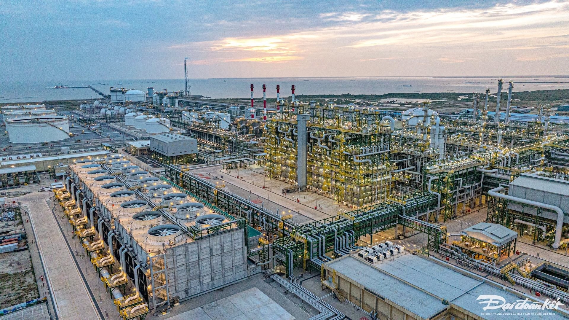 "Đại gia" Thái Lan lỗ gần 10.000 tỷ đồng với siêu dự án Tổ hợp hóa dầu Long Sơn 5 tỷ USD tại Việt Nam- Ảnh 1.