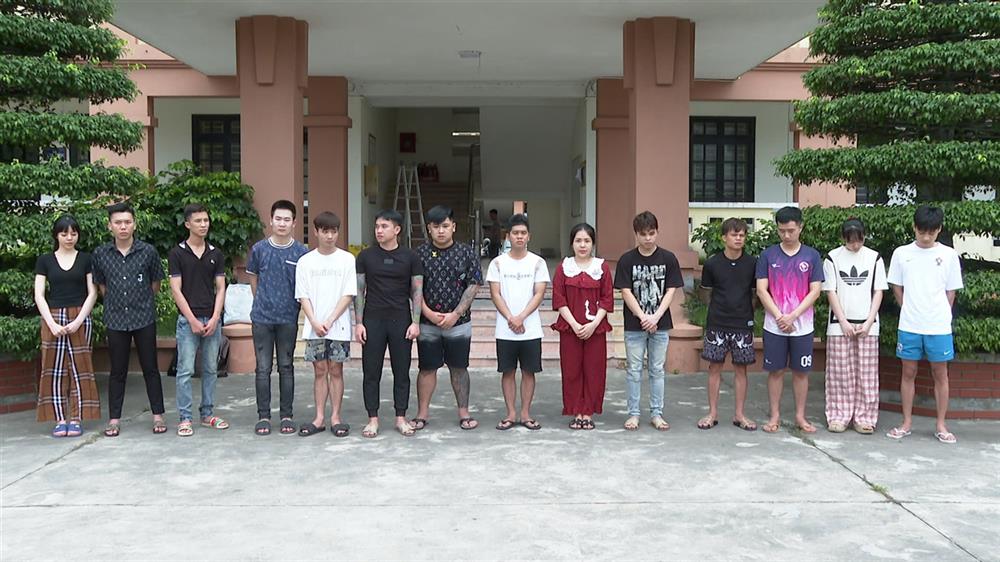 Triệt phá đường dây giả danh nhân viên ngân hàng, công bố 10 số tài khoản lừa đảo- Ảnh 1.