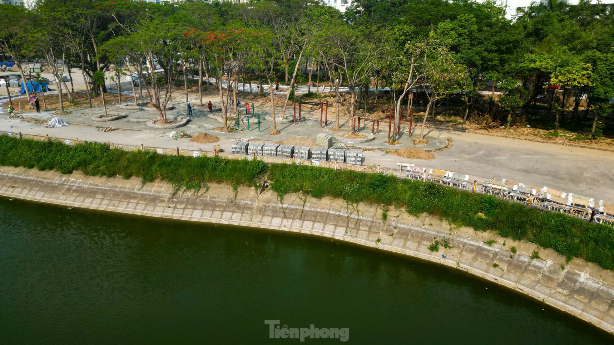 Cận cảnh 'lá phổi xanh' ở trung tâm Hà Nội đang được cải tạo- Ảnh 13.