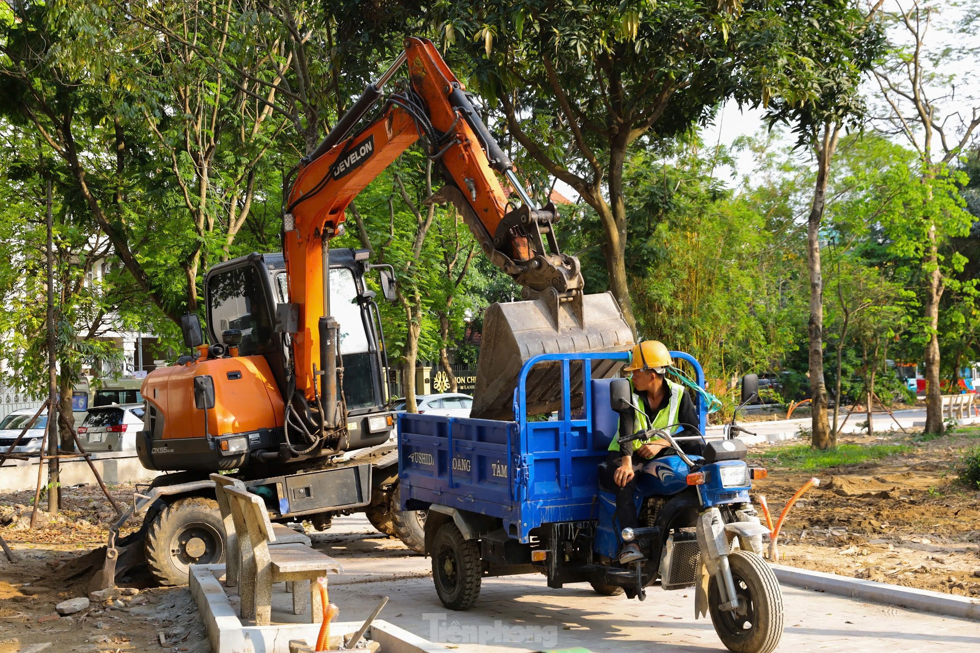 Cận cảnh 'lá phổi xanh' ở trung tâm Hà Nội đang được cải tạo- Ảnh 5.