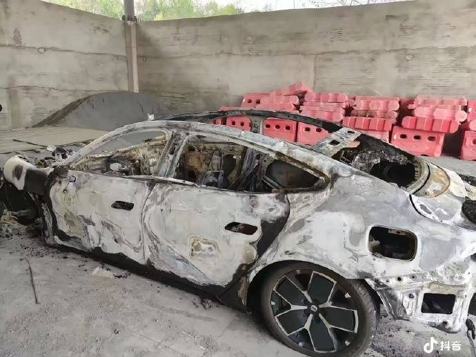 Từng năng nổ trên MXH, CEO Xiaomi Lôi Quân giờ đây suy sụp hoàn toàn: Cả tháng không đăng bài nào, thừa nhận "đây là khoảng thời gian khó khăn nhất"- Ảnh 5.