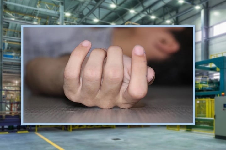 Người đàn ông chết khi 'mây mưa' ở nơi làm việc vẫn được coi là tai nạn lao động- Ảnh 1. Người đàn ông chết khi 'mây mưa' ở nơi làm việc vẫn được coi là tai nạn lao động- Ảnh 1.