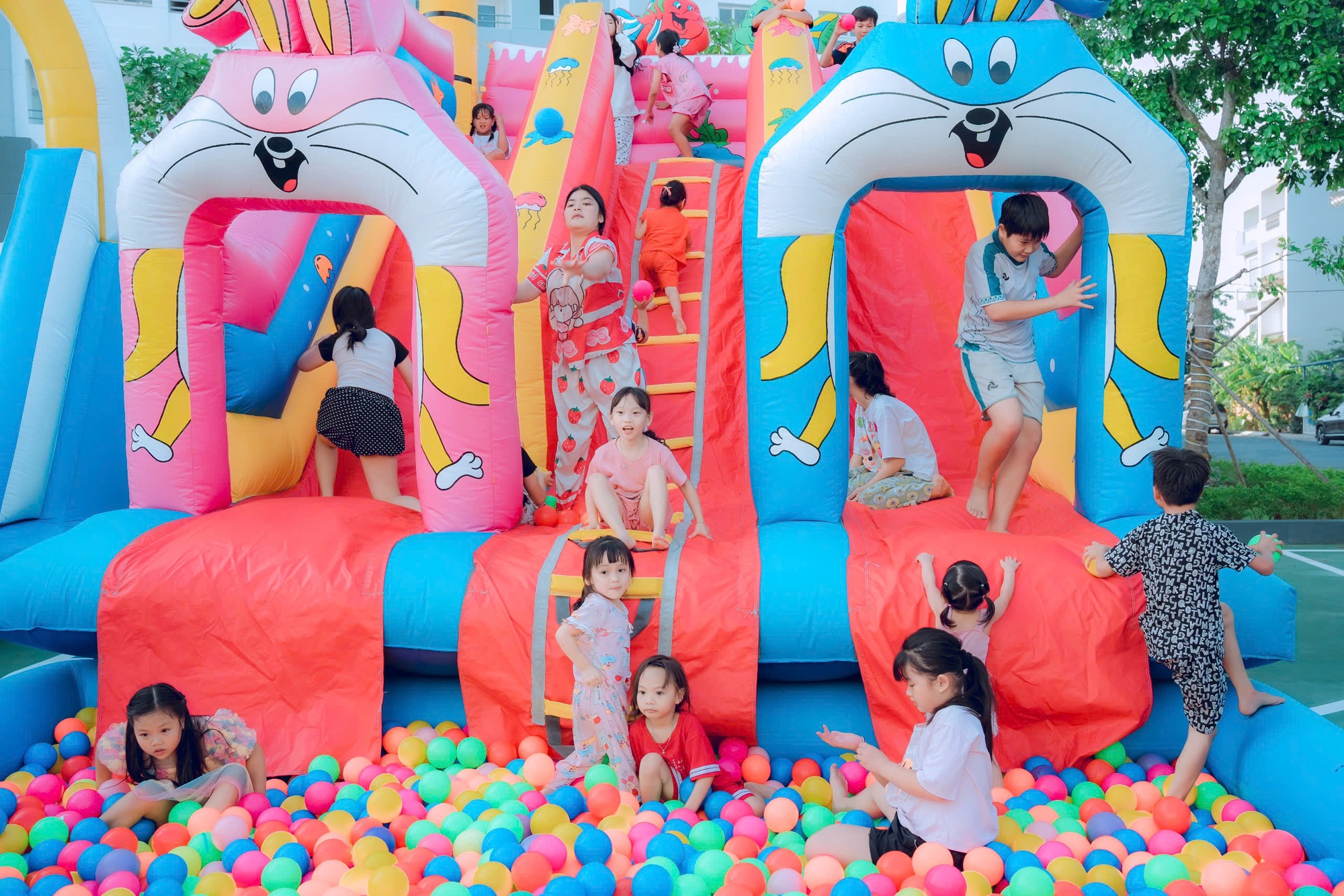 Ngày hội gia đình "Family Fest - Nhà mình ở Conic Boulevard" thu hút đông đảo cư dân- Ảnh 1. Ngày hội gia đình "Family Fest - Nhà mình ở Conic Boulevard" thu hút đông đảo cư dân- Ảnh 1.