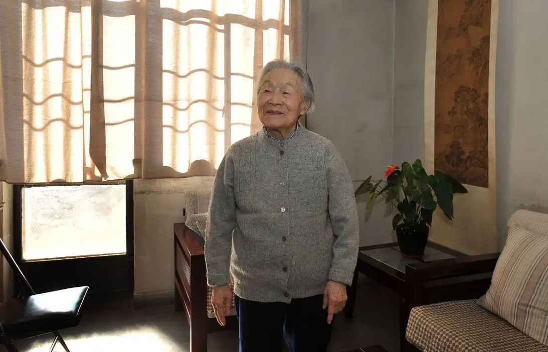 40 tuổi, tôi nhận ra: 3 điều sau đây, dù có ấm ức đến mấy, cha mẹ cũng đừng bao giờ nói với con cái!- Ảnh 1.