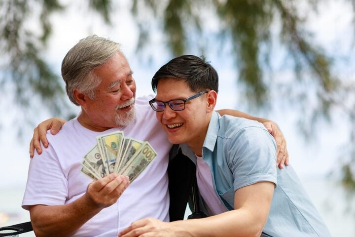 Cha mẹ sớm chia thừa kế, anh em tôi mới thành đạt, không tranh giành gia sản- Ảnh 1.