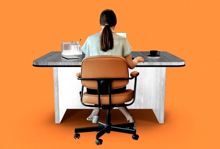 ‘Ai cũng có thể bị thay thế’: Lời cảnh báo lạnh gáy từ các vị sếp trong thời đại AI thống trị- Ảnh 1. ‘Ai cũng có thể bị thay thế’: Lời cảnh báo lạnh gáy từ các vị sếp trong thời đại AI thống trị- Ảnh 1.