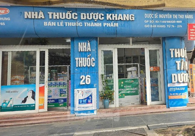 Hà Nội: Nhiều nhà thuốc 'vô tư' bán thuốc kê đơn mà không cần đơn của bác sỹ- Ảnh 4. Hà Nội: Nhiều nhà thuốc 'vô tư' bán thuốc kê đơn mà không cần đơn của bác sỹ- Ảnh 4.