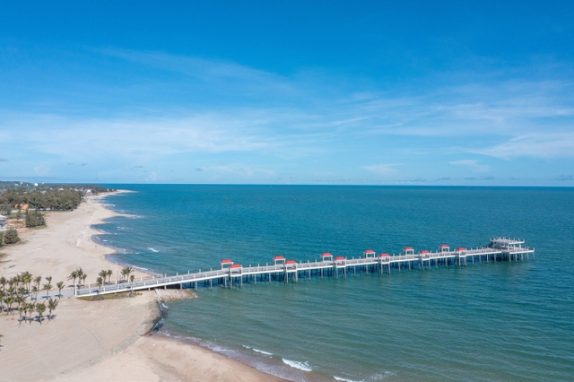 Đề xuất xây tuyến cao tốc mới nối với sân bay Long Thành: Ấp nhỏ ven biển sắp "lên đời"- Ảnh 2. Đề xuất xây tuyến cao tốc mới nối với sân bay Long Thành: Ấp nhỏ ven biển sắp "lên đời"- Ảnh 2.