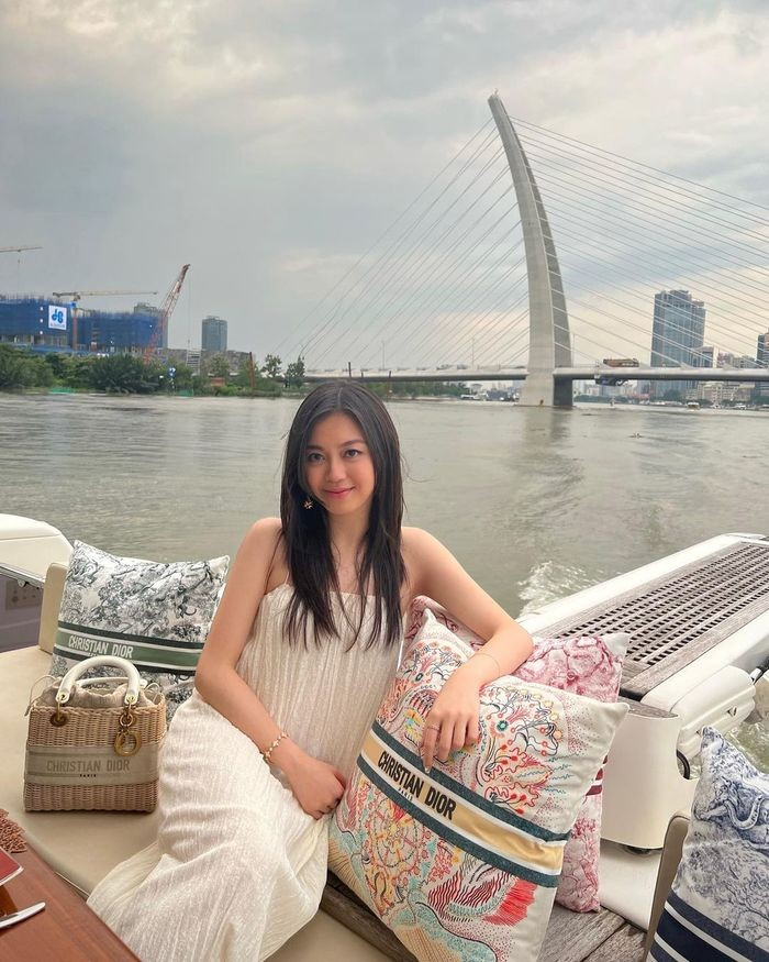 Chân dung thiếu gia và thiên kim tiểu thư đời thứ 4 của gia tộc Sơn Kim nổi tiếng- Ảnh 10.