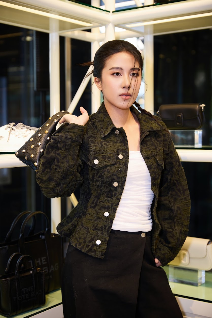 ‘Cháu trai Trịnh Công Sơn’ xuất hiện cùng Suboi với diện mạo ‘Gen Z’ cực ngầu và sành điệu- Ảnh 9.