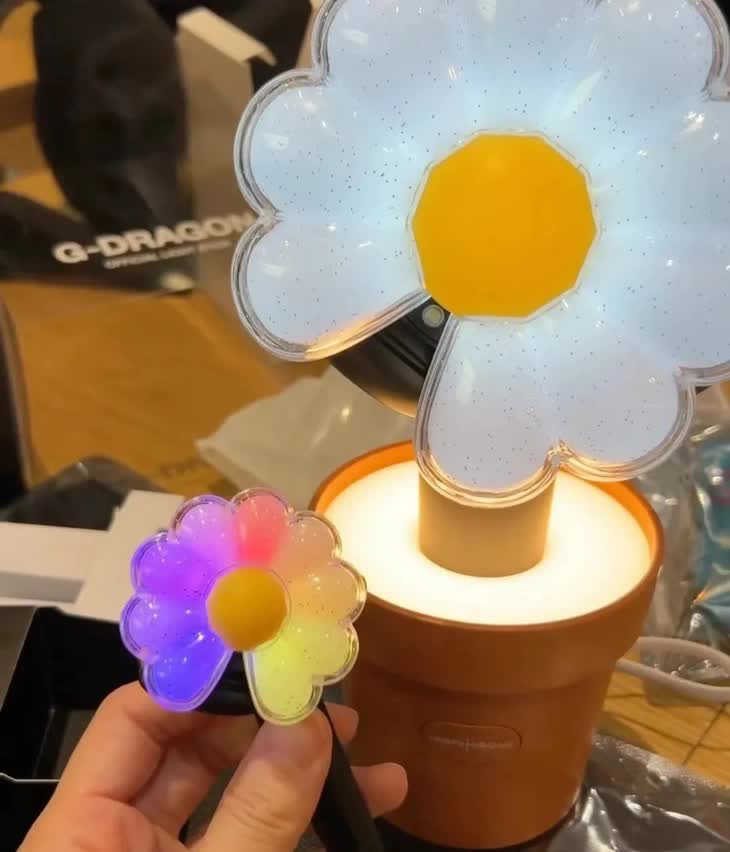 Sau vàng, matcha thì lightstick 