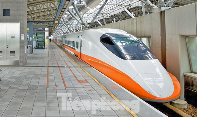 Đường sắt tốc độ cao Bắc - Nam: Cơ hội ngàn năm hay thách thức thế kỷ?- Ảnh 2.