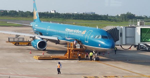 Vietnam Airlines triệu tập gấp ĐHĐCĐ, bàn 2 chuyện cực kỳ quan trọng- Ảnh 1. Vietnam Airlines triệu tập gấp ĐHĐCĐ, bàn 2 chuyện cực kỳ quan trọng- Ảnh 1.