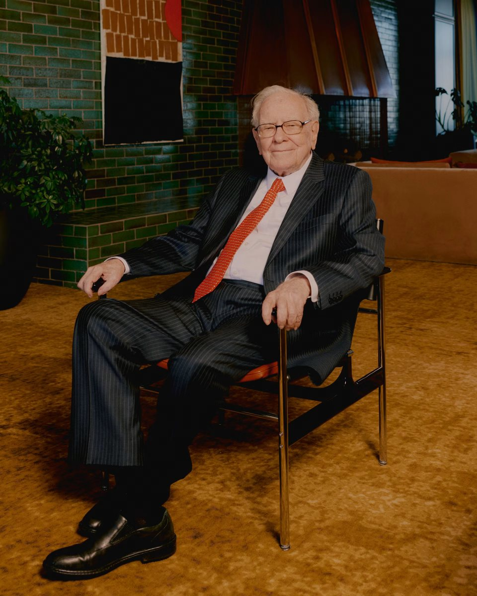 Warren Buffett tiết lộ lý do từ chức ở tuổi 94, khẳng định người kế nhiệm sẽ biết làm gì với 347 tỷ USD tiền mặt- Ảnh 2.