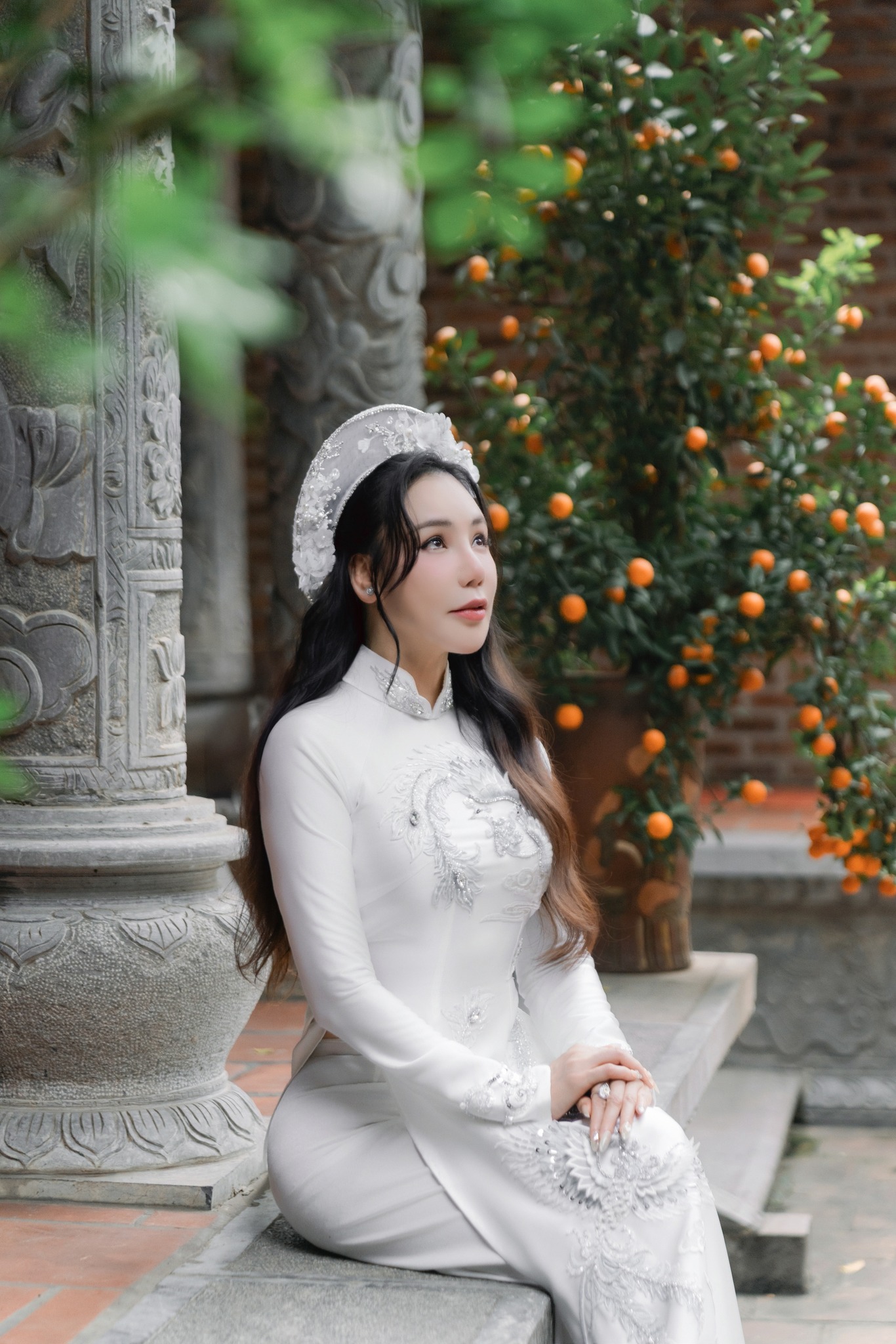 Đám cưới Hồ Quỳnh Hương: Cặp đôi hôn nhau say đắm, thông báo đã có con trai 2 tuổi- Ảnh 24.