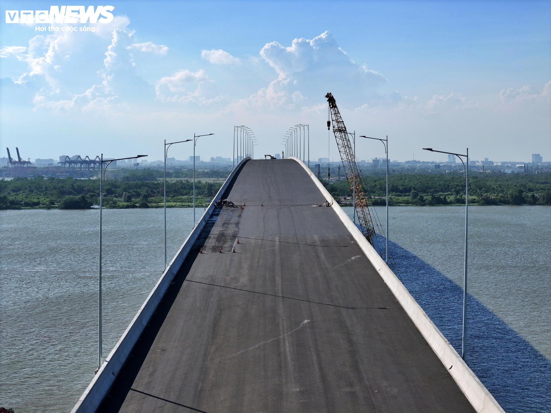 Diện mạo mới cầu lớn nhất Vành đai 3 sau hơn 2 năm thi công- Ảnh 6.