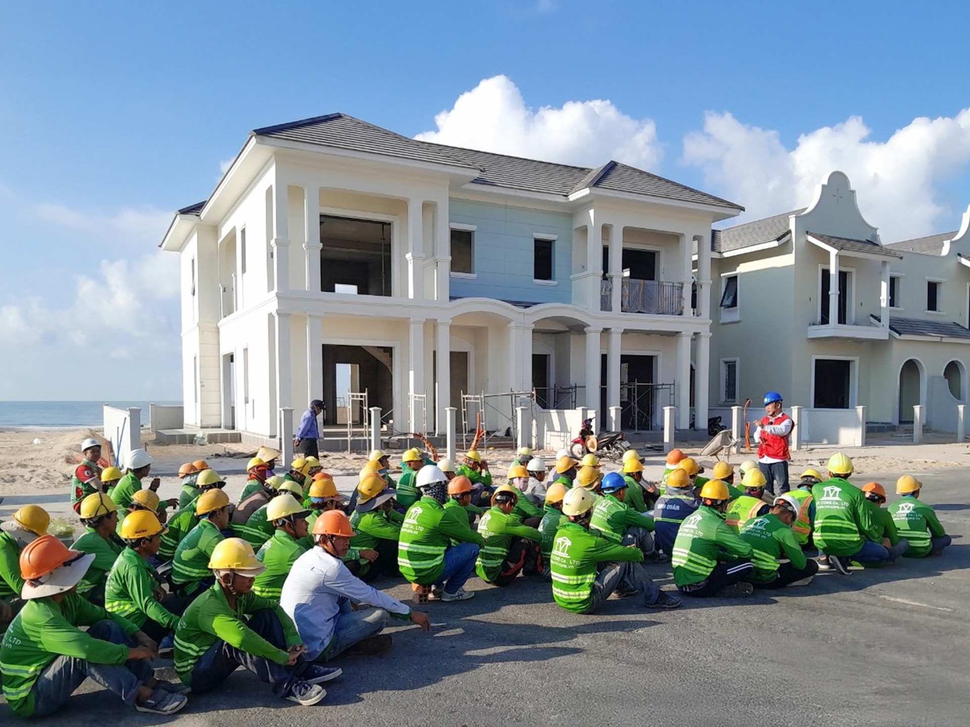 Từ nay đến cuối 2026, Novaland (NVL) chưa đủ nguồn tiền để trả các khoản nợ- Ảnh 1. Từ nay đến cuối 2026, Novaland (NVL) chưa đủ nguồn tiền để trả các khoản nợ- Ảnh 1.