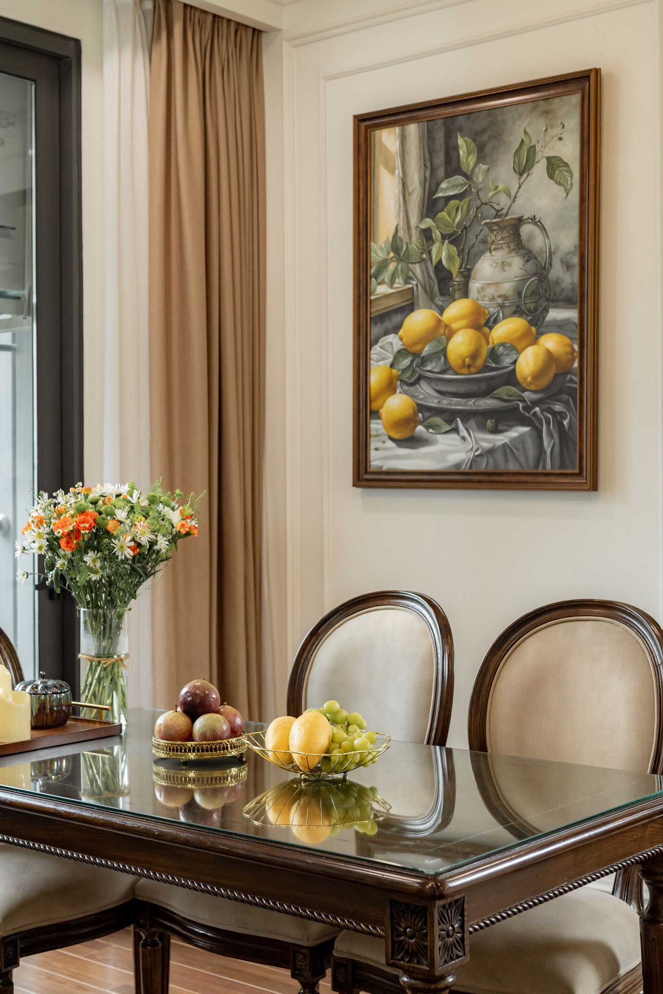 Ngắm căn hộ tối giản của vợ chồng trẻ Hà Nội: Gọn gàng, tinh tế và đậm chất nghệ thuật trong từng góc nhỏ- Ảnh 10. Ngắm căn hộ tối giản của vợ chồng trẻ Hà Nội: Gọn gàng, tinh tế và đậm chất nghệ thuật trong từng góc nhỏ- Ảnh 10.