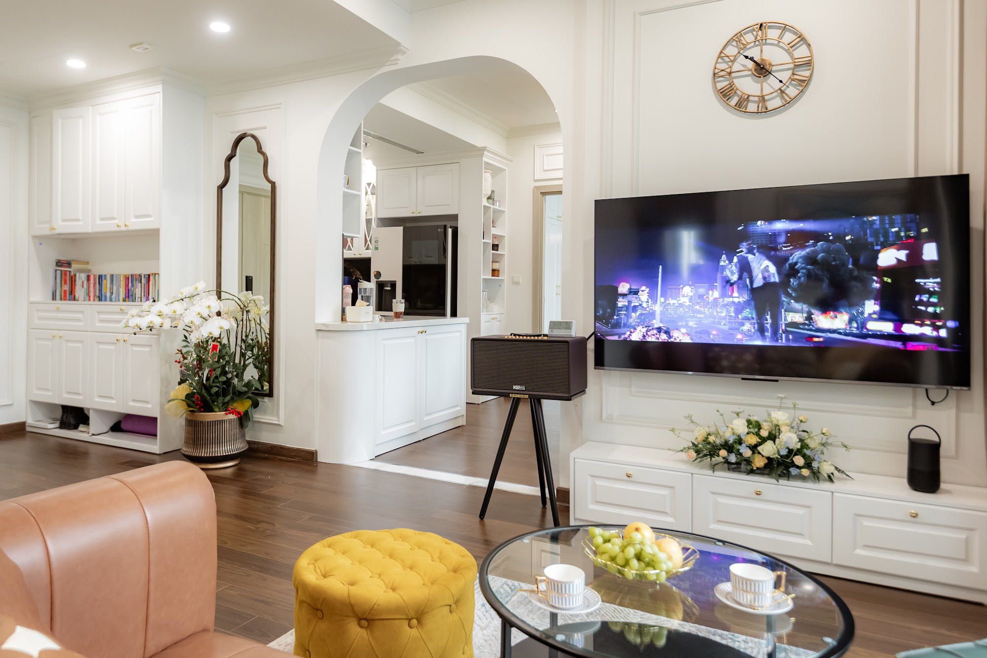 Ngắm căn hộ tối giản của vợ chồng trẻ Hà Nội: Gọn gàng, tinh tế và đậm chất nghệ thuật trong từng góc nhỏ- Ảnh 4. Ngắm căn hộ tối giản của vợ chồng trẻ Hà Nội: Gọn gàng, tinh tế và đậm chất nghệ thuật trong từng góc nhỏ- Ảnh 4.