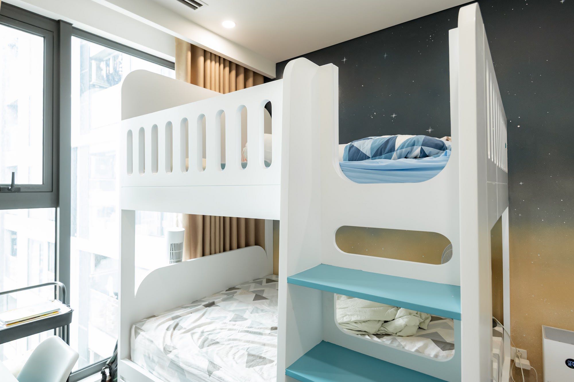 Ngắm căn hộ tối giản của vợ chồng trẻ Hà Nội: Gọn gàng, tinh tế và đậm chất nghệ thuật trong từng góc nhỏ- Ảnh 12. Ngắm căn hộ tối giản của vợ chồng trẻ Hà Nội: Gọn gàng, tinh tế và đậm chất nghệ thuật trong từng góc nhỏ- Ảnh 12.