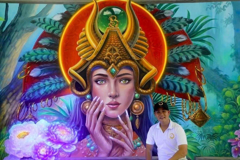 Chàng trai TP.HCM làm mô hình hổ Belgan giống thật khiến người trên phố hết hồn- Ảnh 14.