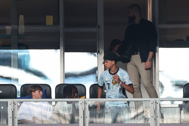 Con trai Ronaldo liệu có thể đạt đến đẳng cấp của bố?- Ảnh 1.