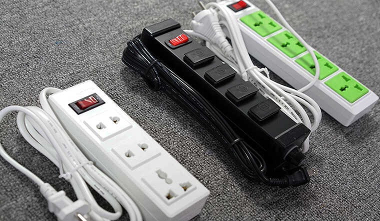 Tưởng đặt 5 thứ này ở đầu giường sẽ tiện, nào ngờ chúng 