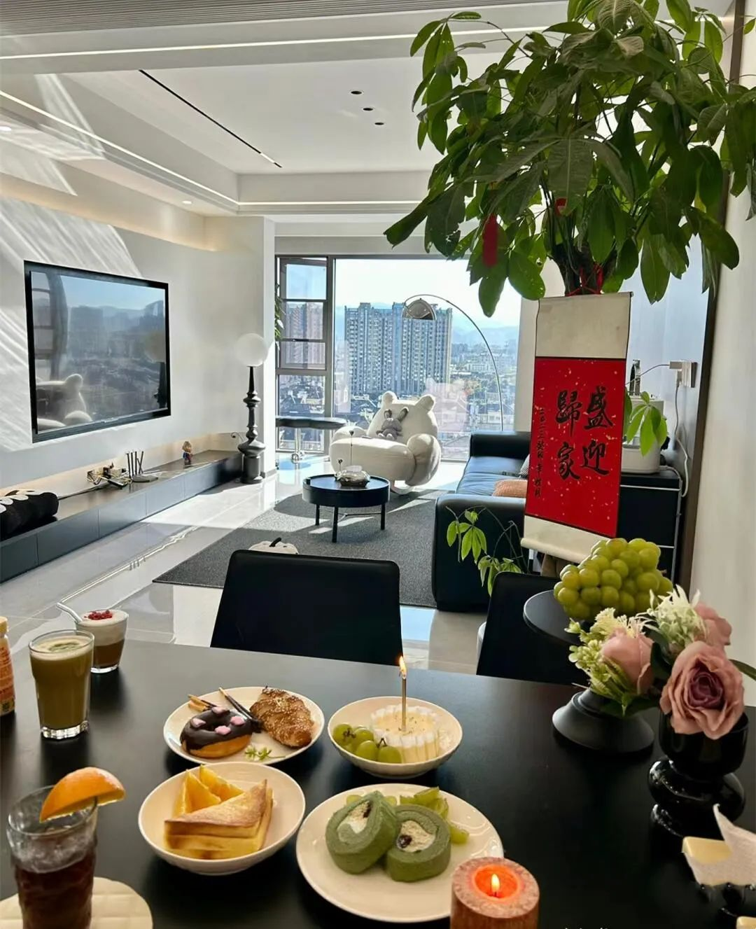 Nhà của người phụ nữ 51 tuổi khiến tôi “ghen tị không chịu nổi”: Không rộng, không sang nhưng sống quá đỉnh!- Ảnh 4.