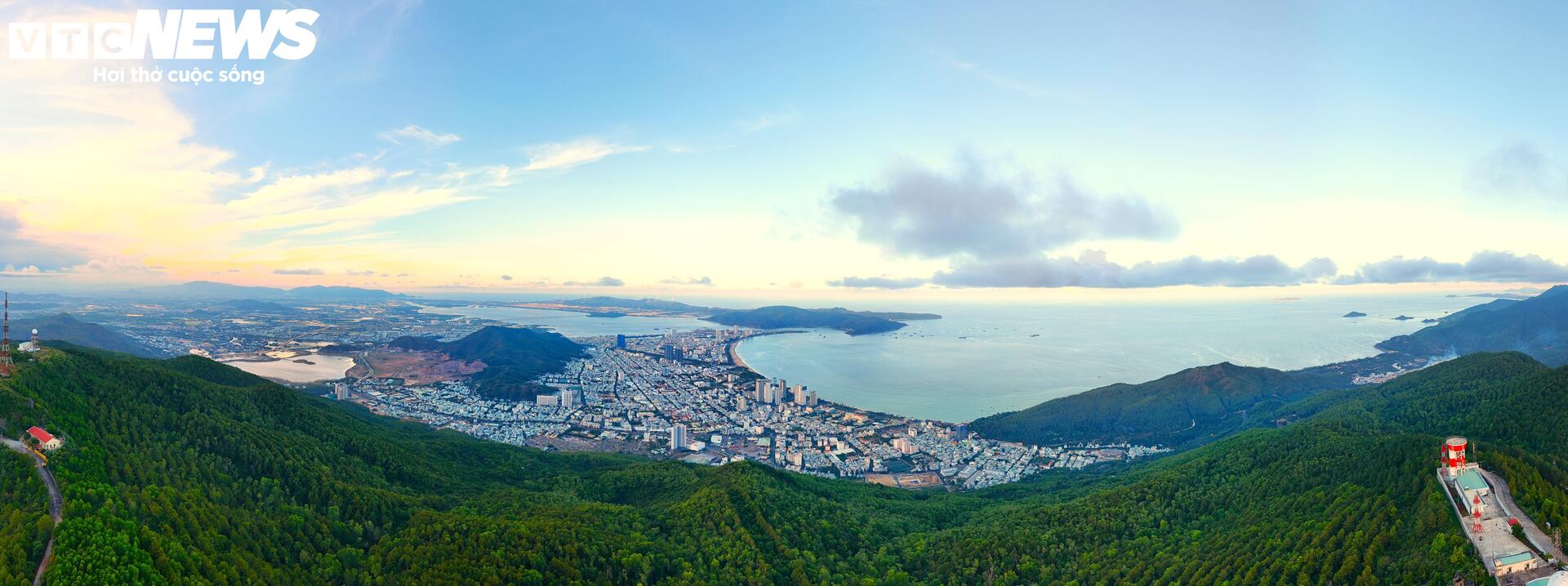 Khám phá Vũng Chua- ‘nóc nhà’ mây phủ của phố biển Quy Nhơn- Ảnh 3.