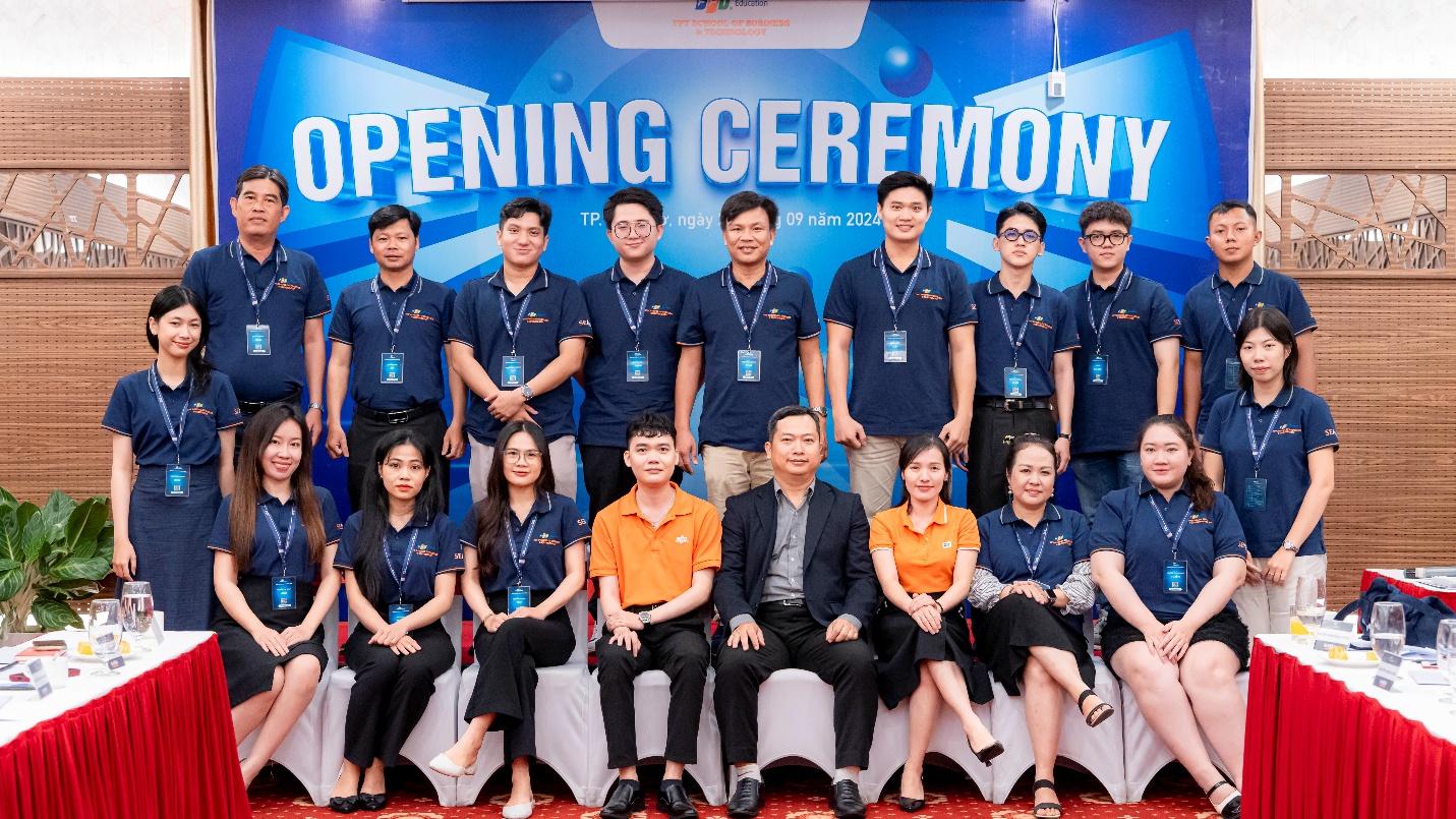 Top 10 kỹ năng sống còn để cạnh tranh trong thời đại AI- Ảnh 1.